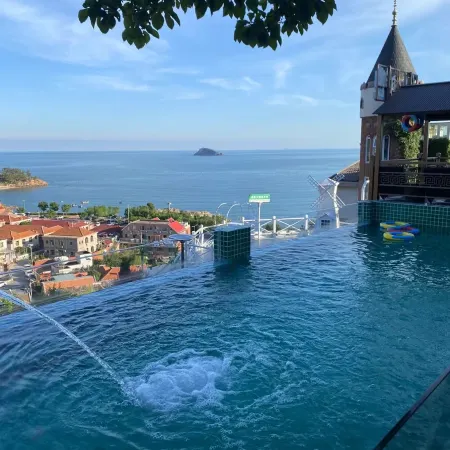 Laoshan Swan Castle Hot-spring Health Preservation Holiday (Qingdao Laoshan Scenic Area Store)