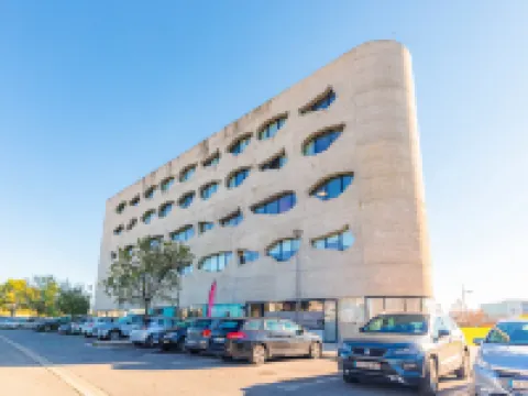 蒙彼利埃千禧舒適城市公寓酒店 鄰近奧德賽購物中心的酒店
