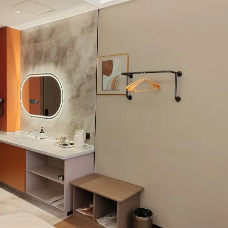 Orange Hotel (Wuchang Station)