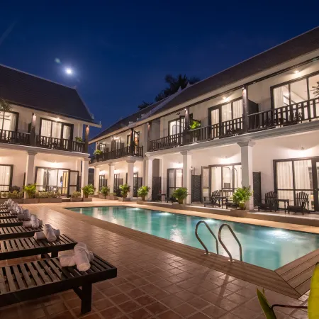 Vang Luang Hotel Отели рядом с достопримечательностью «Рынок Дара»