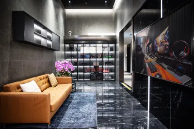 Pursue Waves Shanghai Sports Institute Pavilion Ground Station Stores