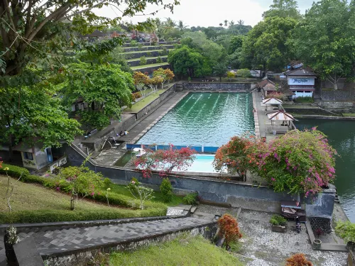 Guest House Rumah Lombok Hotels in Selaparang