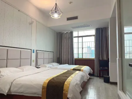 Yuecheng Hotel Отели в г. Уган