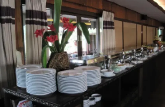 Coconut Home Resort Hotels in Bang Khonthi