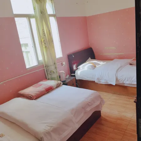 Juyi Hotel Отели рядом с достопримечательностью «Глобальный автомобильный пассажирский станция Ляо Ляо»