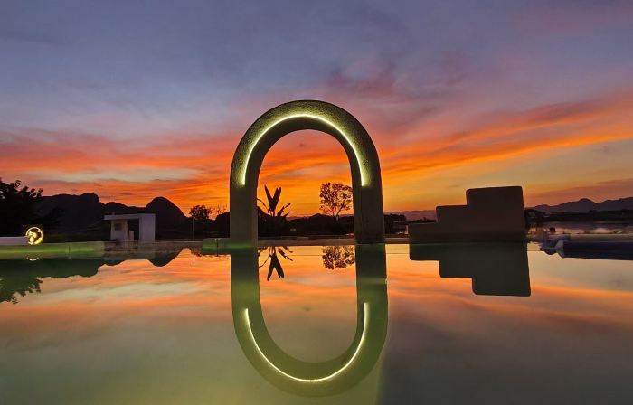 Yun · Xihu Most Beautiful Sunset Homestay (Puzhehei Scenic Area)