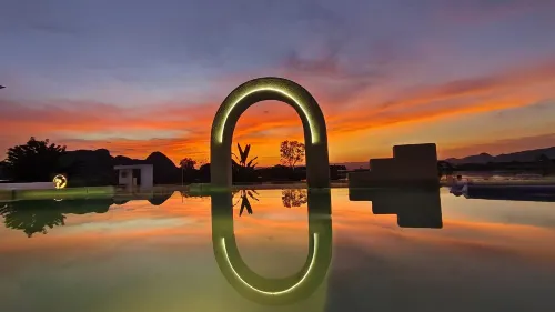 Yun · Xihu Most Beautiful Sunset Homestay (Puzhehei Scenic Area)