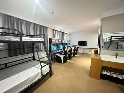 Junsheng Apartment