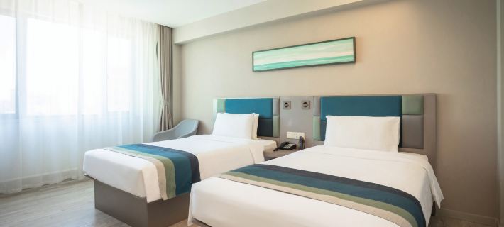 Homeinn Selected Hotel (Bayannur Station Victoria Mall City) Hotels in Bayannur