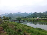 Yingchuan Yuan · No.2 Zhili Hall Homestay - Mountain view