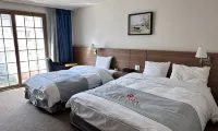 Ramada Taebaek Hotel Hotel di Taebaek