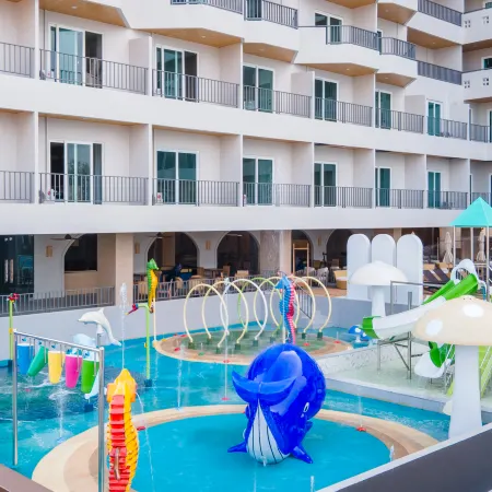 Jomtien Thani Hotel