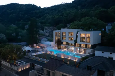 MontCrave holiday village