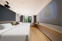 Cloud Hotel(Emerald Plaza Branch） Hotels in Xingguo