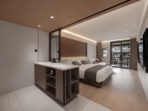 Zhenshui Courtyard · 180° River-View · Designer's Aesthetic | Panoramic Resort Guesthouse (Xitang) Hotels in Jiashan