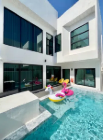 Hidden Space Private Pool Villa Bangsaen(HS3)