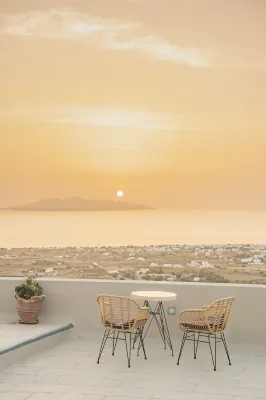 Nano Suites Hotels near Santorini Thira Airport