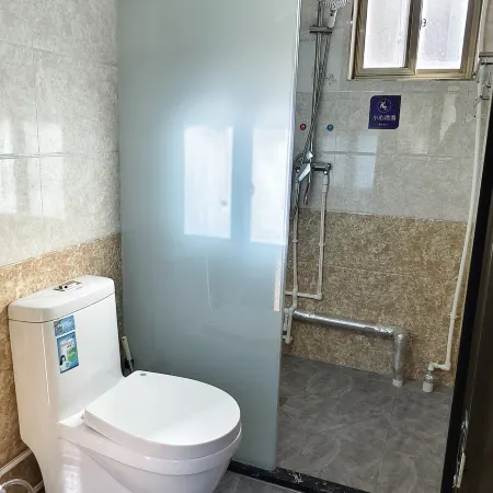 Maijishan Yi Residents'Homesty
