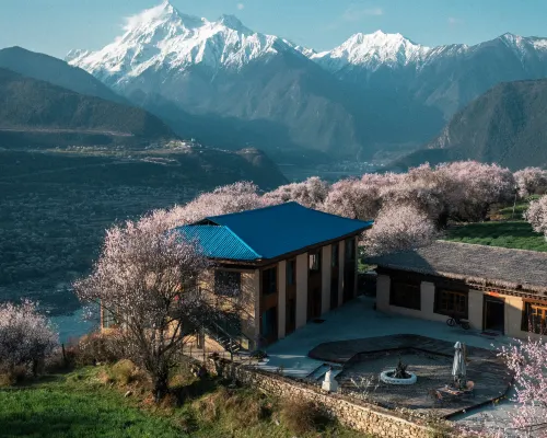 Shuimo · Shanyelu Hotels in Mainling