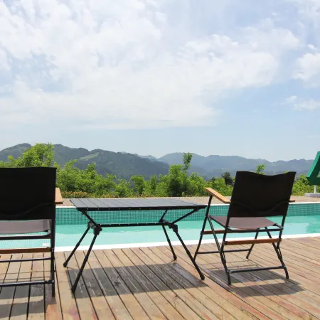 Shan Yin Xi Jiang Rustic Luxury Resort Hotel