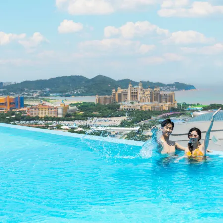 Chimelong Spaceship Hotel