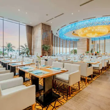 Wyndham Legend Halong Отели рядом с достопримечательностью «Бухта Халонг»