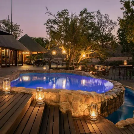 Ndlovu Safari Lodge