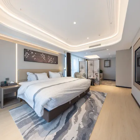 XiWang Hotel (Xining Xinqian International High-Speed Railway Station)