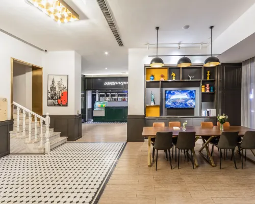 Starway Hotel (Wuhan Jianghan Road Pedestrian Street Jiqing Street) مرافق الأعمال Photos