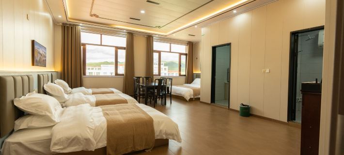 โรงแรมกาซิ่ว หยุนกู โรงแรมในหลู่ชู