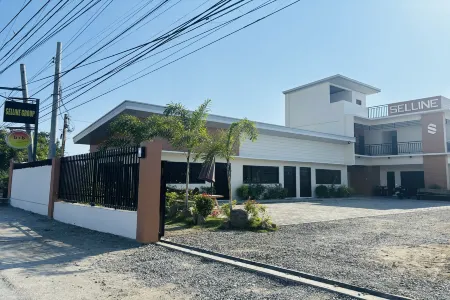 Selline Bed and Breakfast La Union Отели рядом с достопримечательностью «San Carlos Agri Tourism Village»