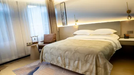 Jinglan Qingtang Hotel (Liuba Old Street) Отели в г. Люба