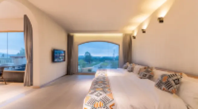 Huangteng Canyon TDF Homestay