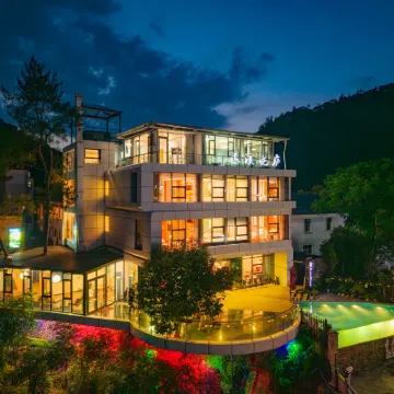 Muxi Xiaolu Guesthouse Hotels near Luci Village