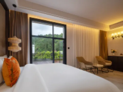 Wingate® by Wyndham Hotels in Fenghuang