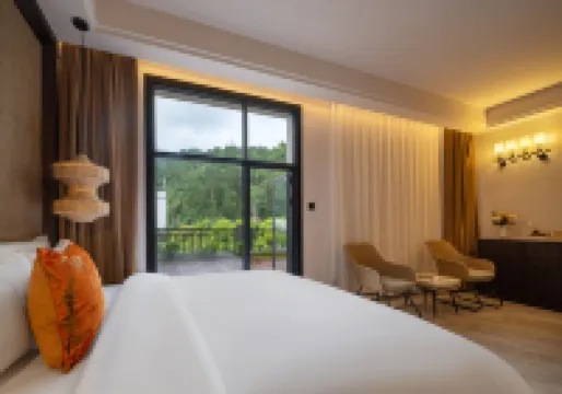 Wingate® by Wyndham Hotels in Fenghuang