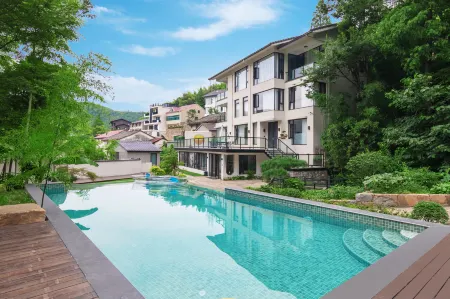xisanzhuyinshejishihuanshanyeshemeisu Отели рядом с достопримечательностью «Baiyun Mountain Pavilion»