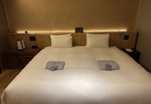 히가시야마 시키카보쿠 객실