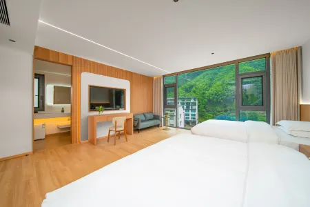 Guiyun Mountain Stream