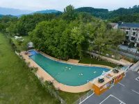 Zhangjiajie Cili Yingfengge Hotel Hotel di Cili County