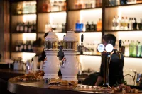 烏蘭巴託成吉思汗酒店 - 酒吧