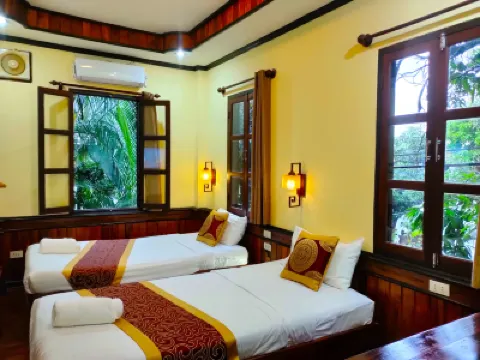 Lotus Corner - Heritage B&B Hotels near Manifa Elephant Camp Luang Prabang Office