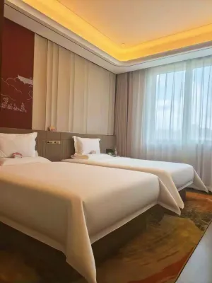 Dong Xing Grand Hotel Hotel di Xiaoyi