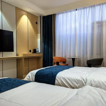 Diebu Chuanzang Huanpeng Hotel