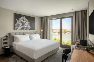 Leon Hotel & Lounge Hotel in zona Ponte delle Catene