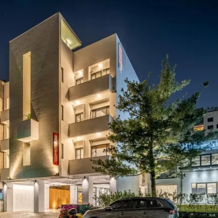 Hotel Si Отели рядом с достопримечательностью «Аллея каллиграфии»