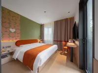 AHS AWAKE HOTEL - خدمة نقل من وإلى المطار