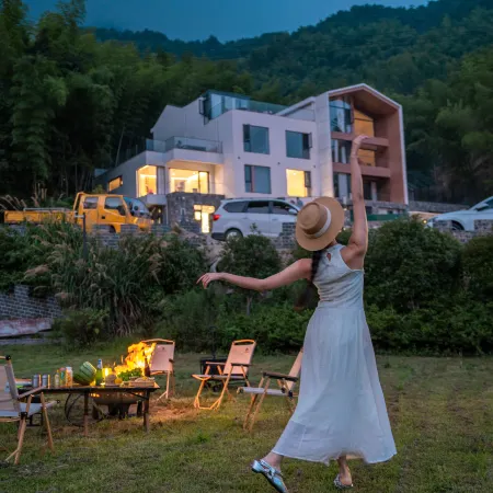 Fuyao · Tianzhu Mountain View Pool Resort Homestay