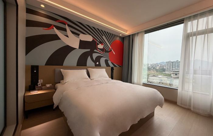 Junyi Chain Hotel (Sanjiang Drum Tower Duoye Plaza)