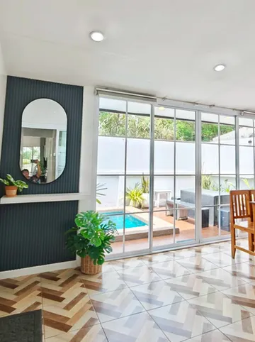 รูปภาพของคานารี่ พูลวิลล่า บางแสน